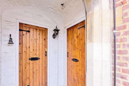 Devonshire Street, Cheltenham, Gloucestershire, GL50 - Photo 3