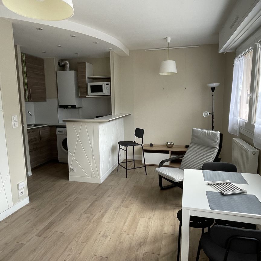 Location Appartement 1 pièce 26m² BOURGES 18000 - Photo 1