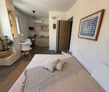 Ενοικίαση κατοικίας, 25 τ.μ., Αθήνα, 599 € - Photo 6