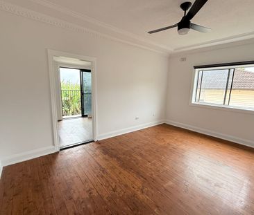 Neat and Tidy 3BR home - Photo 4