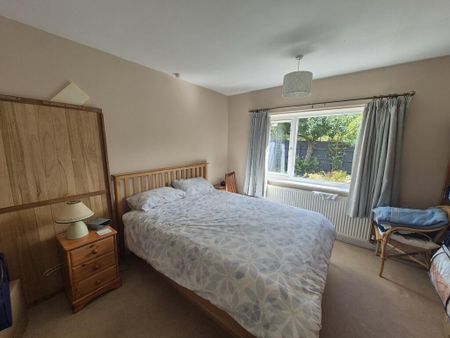 2 bedroom detached bungalow to rent - Photo 3