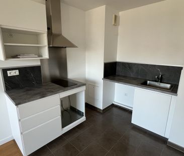 Location Appartement 2 pièces 38m² ISSY LES MOULINEAUX 92130 - Photo 4