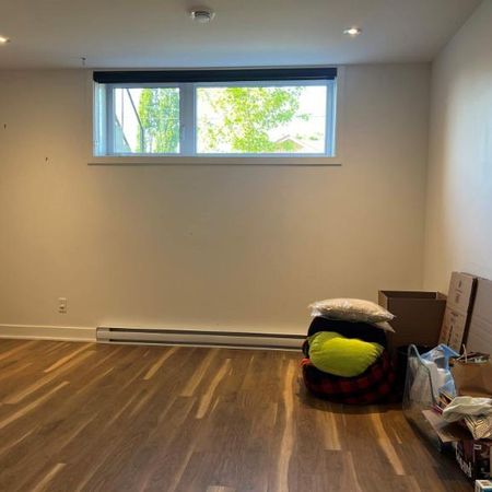 4 CH - 1 SDB - Longueuil - $2,595 /mo - Photo 3