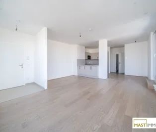 Dachgeschosswohnung mit Dachterrasse mit Wasserblick! - Photo 1