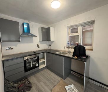 Wavell Way,Winchester - Photo 5