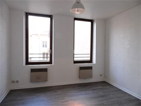 RUE SAINT-NICOLAS - (DISPONIBILITE IMMEDIATE) - Photo 2