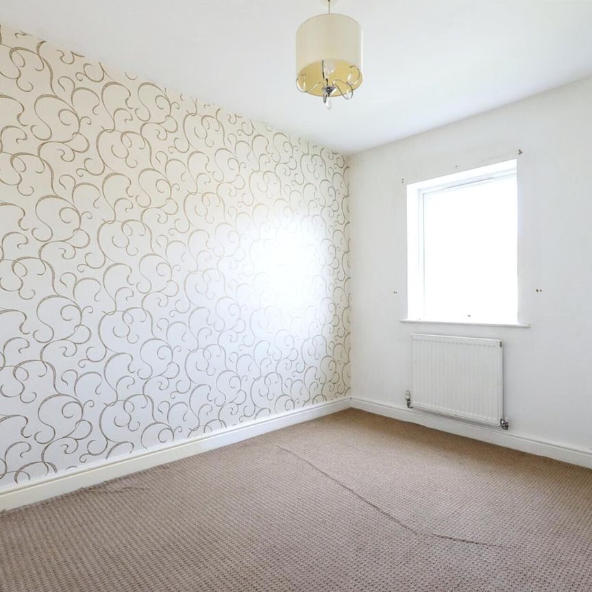 Church Street, Worksop, Langold - Photo 1
