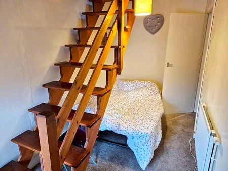 Kinmel Terrace, Nantlle, Caernarfon, LL54 - Photo 2