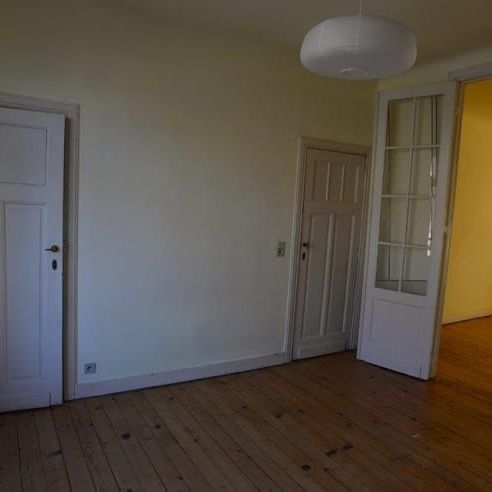 Appartement te huur - Photo 1