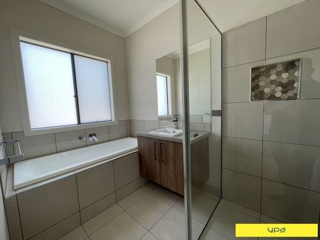 Brand New 4-Bedroom Family Gem in Clyde- One Bells Estate - Photo 3