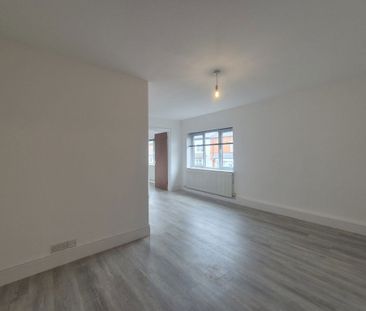 Sherwood Road, Bearwood, Birmingham, B67 - Photo 2