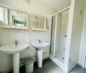 PROCHE COLISEUM - CHAMBRE ÉTUDIANTE - MODERNE ET MEUBLÉ - TERR - Photo 4