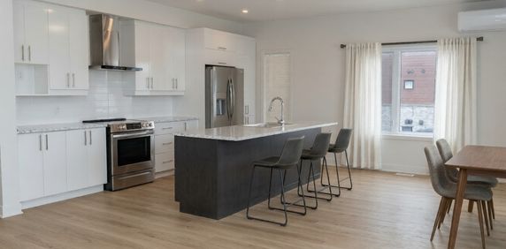 Appartement 4 ½ à Louer-Saint-Polycarpe - Photo 2