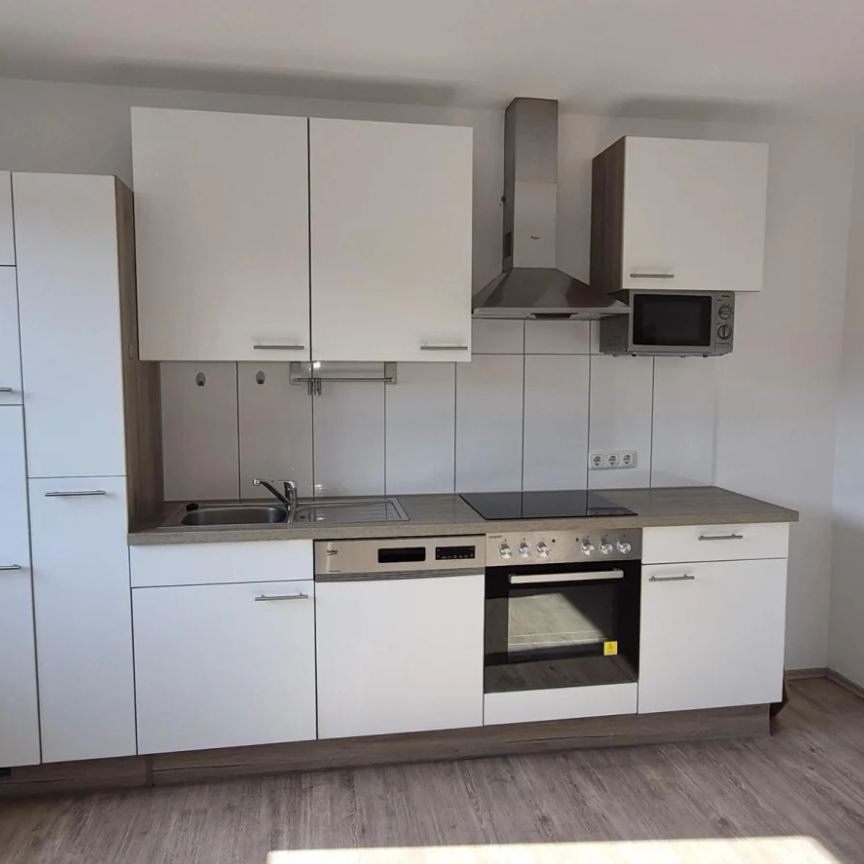 8200 Gleisdorf, Weizerstraße: 4-Zi. Wohnung oder Büro mit ca. 104,91m² Wfl. und Balkon - Photo 1