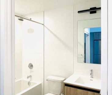 For Lease - 8 Beverley Glen Boulevard Unit# 708, Vaughan, Ontario - Photo 1