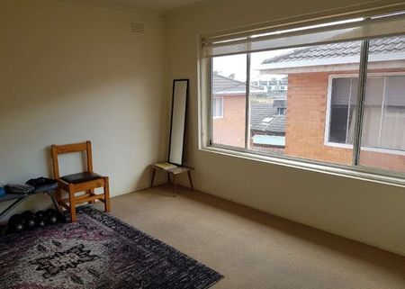 Conveniently Located Apartment in the Heart of Blackburn - Photo 2