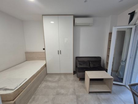 Studio/Γκαρσονιέρα για ενοικίαση Λόφος Βελισσαρίου - Λούτσα (Ιωάννινα) - Φωτογραφία 2