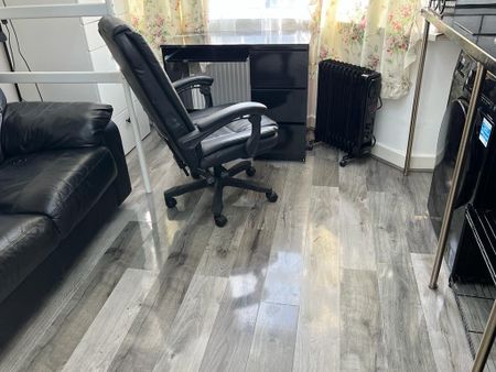 Studio Flat, Banff Road, M14 - Photo 4