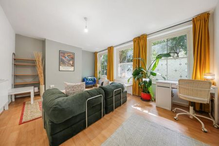 1 bedroom ground floor flat to rent - Photo 2