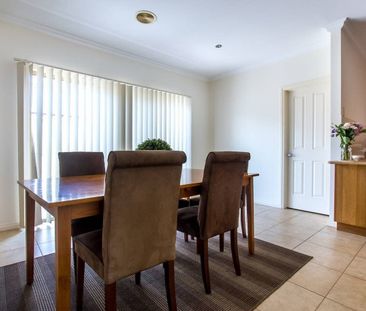 4/4 Keck Street - Photo 2