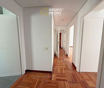 Madrid, Community of Madrid 28010 - Photo 2