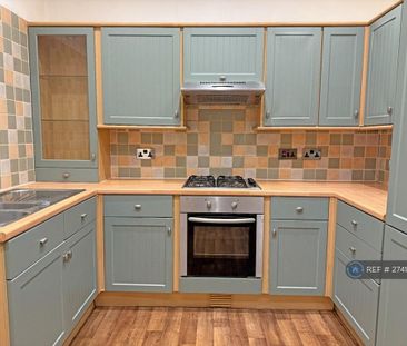 3 bedroom end of terrace house to rent - Photo 6