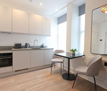 Studio Apartment – Medium Let - Photo 4