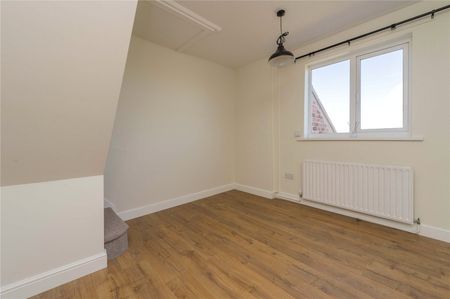 2 Parton Wood, Winnington - Photo 3
