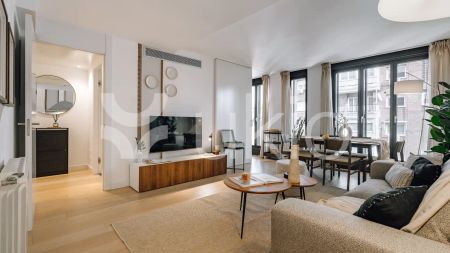 Apartamento de alquiler en Paseo de San Francisco de Sales, Vallehermoso - Foto 2