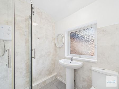 4 bedroom terraced house to rent - Photo 2