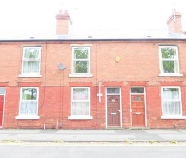2 bedroom terraced house to rent - Photo 4