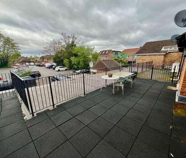 The Broadway, Thatcham, RG19 - Photo 6