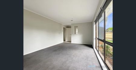 Spacious family home in a quiet Darley court! - Photo 2