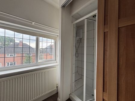 22, Pugh Crescent, WALSALL - Photo 3