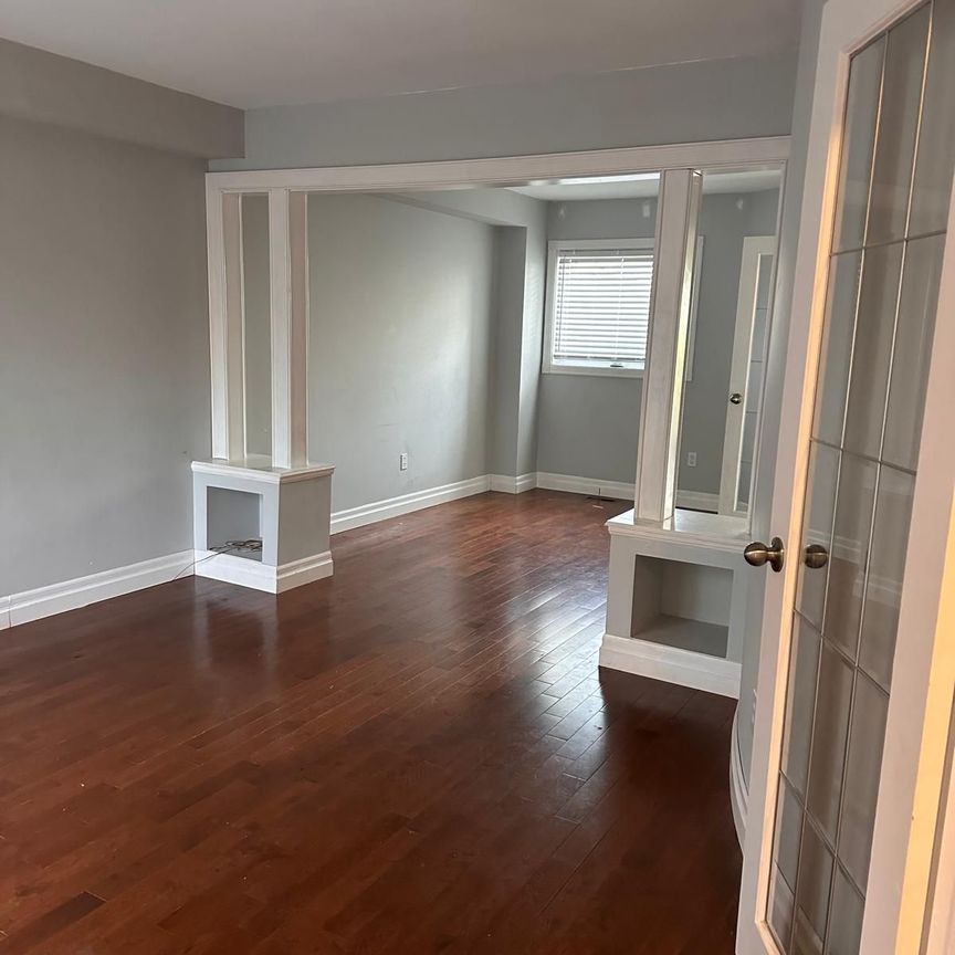 For Lease - 5 Mccullough Avenue, New Tecumseth, Ontario - Photo 1