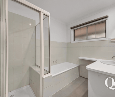 Beautiful family home! - Photo 4