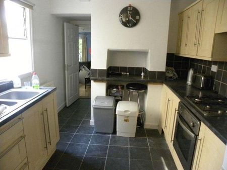 5 bedroom house share to rent - Photo 4