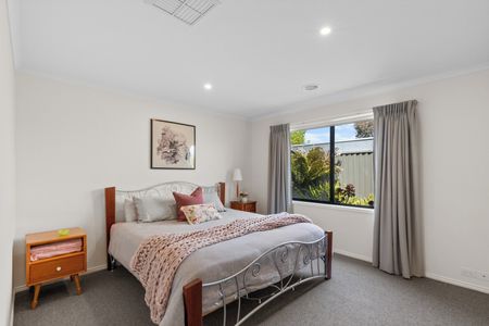 Exceptional Executive Family Home - Photo 3