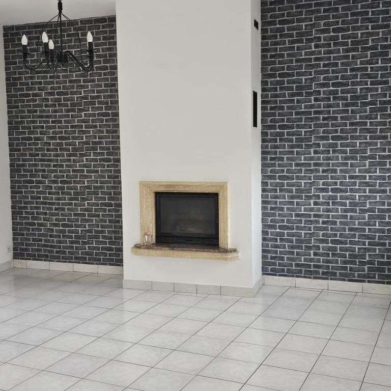 Belle Maison - Photo 1