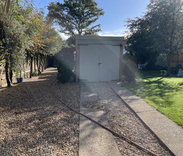 3 bedroom detached house to rent - Photo 2