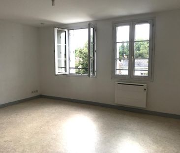 Location Appartement 1 pièce 32m² POITIERS 86000 - Photo 3