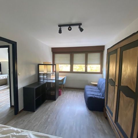 Location Appartement 1 pièce 29m² - Photo 1