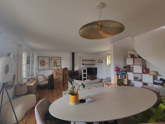 Location Maison 4 pièces 94m² AIX EN PROVENCE 90ème - Photo 1