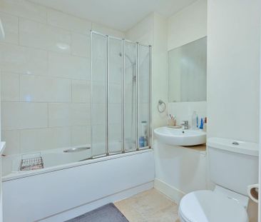 1 bedroom flat to rent - Photo 6