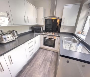 5 bedroom terraced house to rent - Photo 1