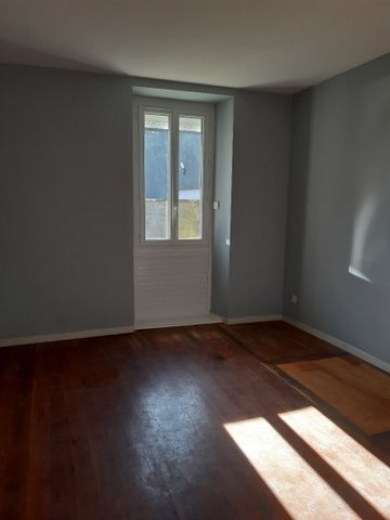 Location Appartement 2 pièces 50m² - Photo 3