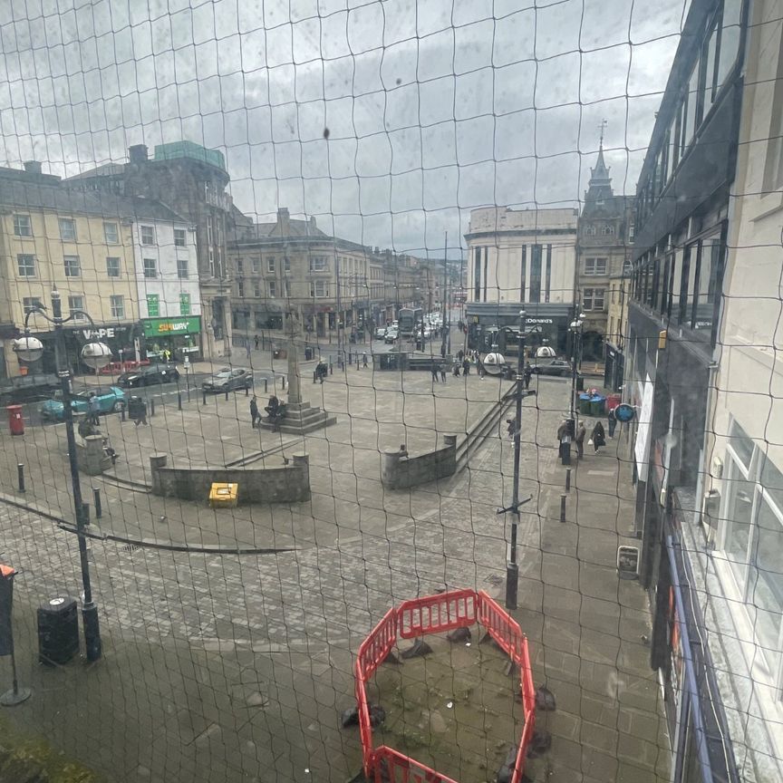 Market Walk, Huddersfield, HD1 - Photo 1