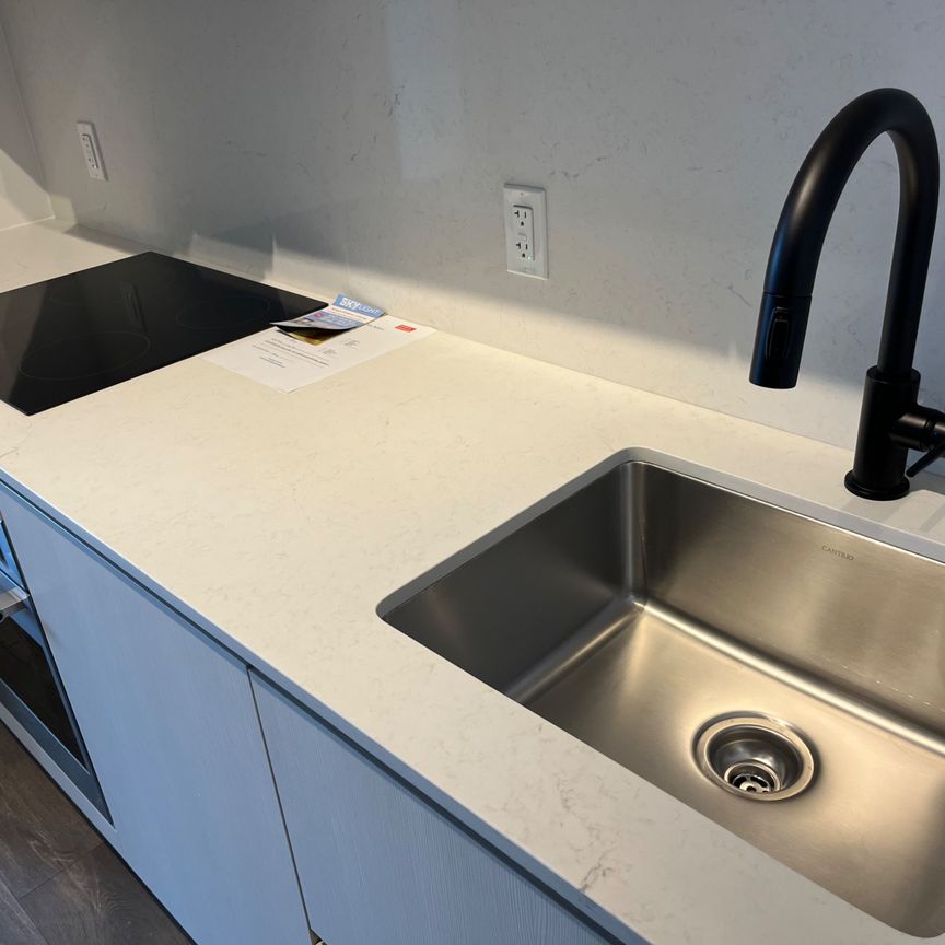 For Lease - 108 Peter Street Unit# 1205, Toronto, Ontario - Photo 1