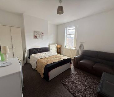 1 bedroom property to rent - Photo 1