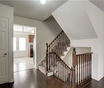 Stunning Semi-Detached Home for Rent! - Photo 6